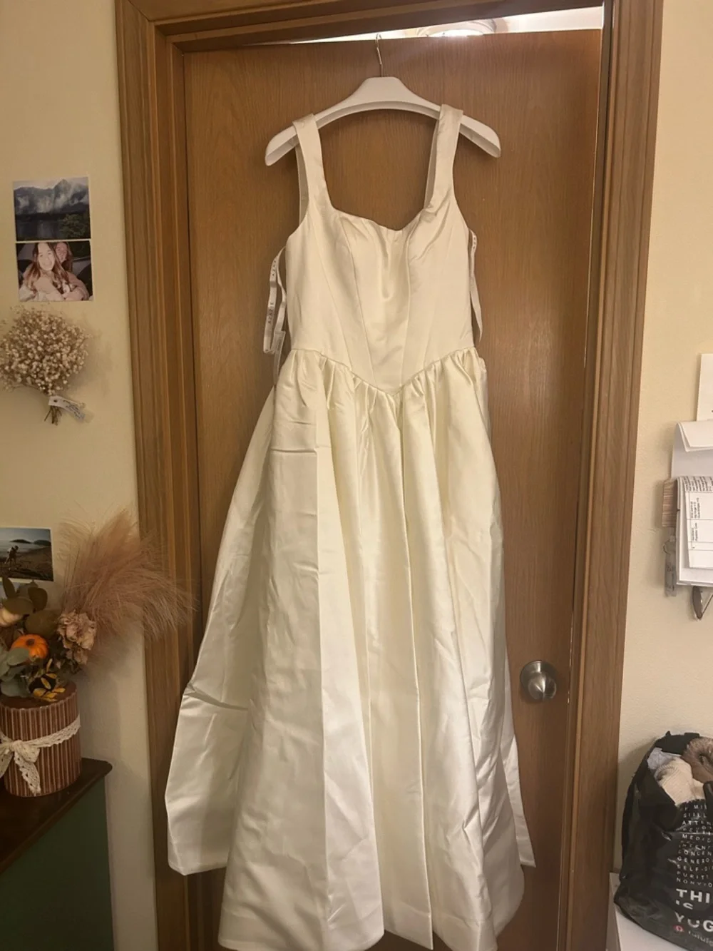 Wedding/Prom Dress - Picture 1 of 7